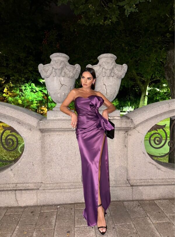 Yvonne Amethyst raskošna haljina sa mašnom