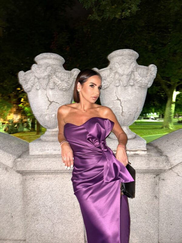 Yvonne Amethyst raskošna haljina sa mašnom