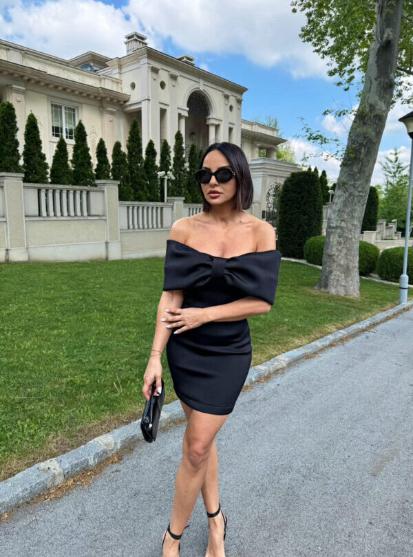 Allegra Black mini haljina otkrivenih ramena