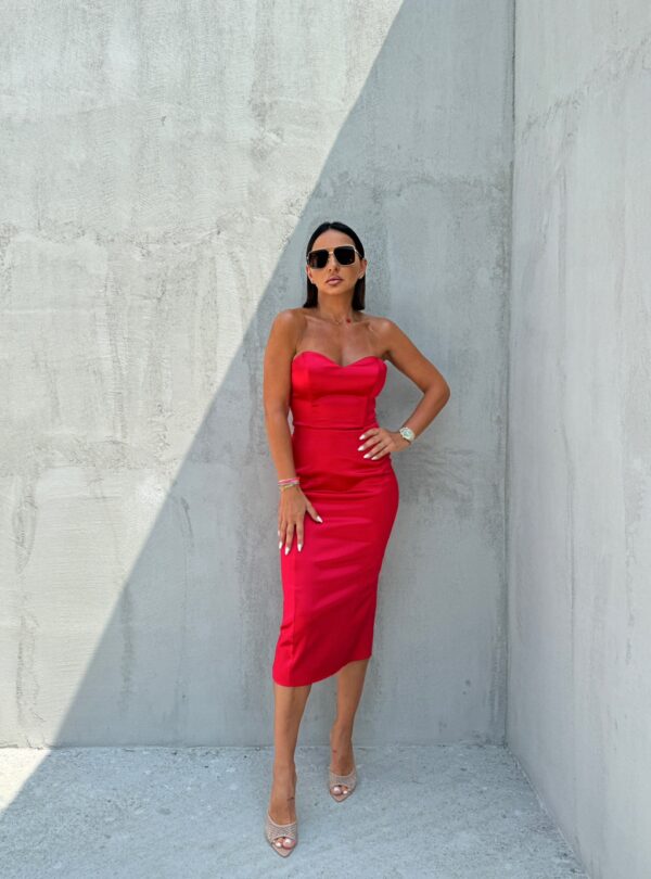 Midi uska crvena elegantna satenska korset haljina sa srce dekolteom