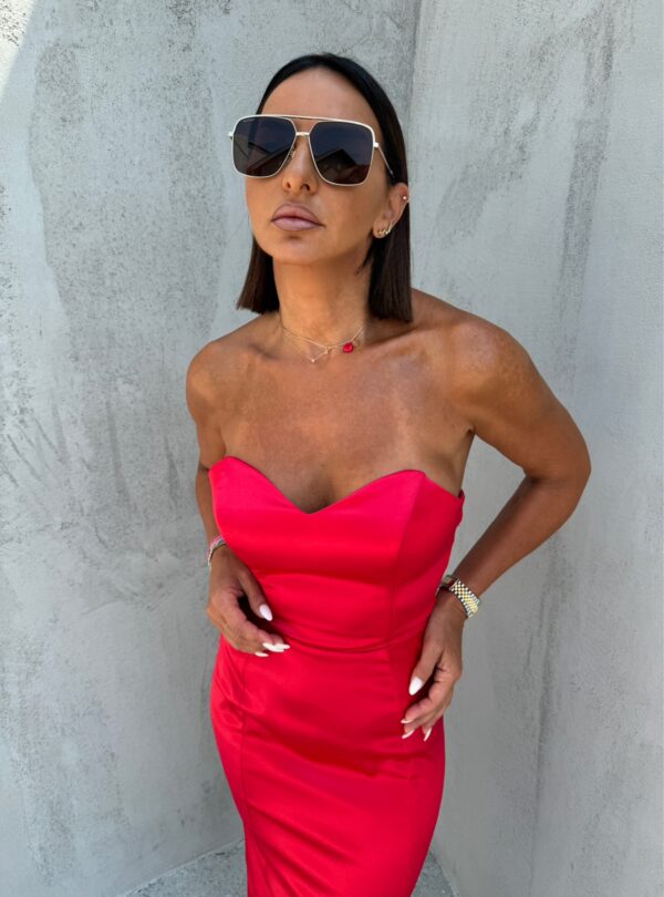 Midi uska crvena elegantna satenska korset haljina sa srce dekolteom