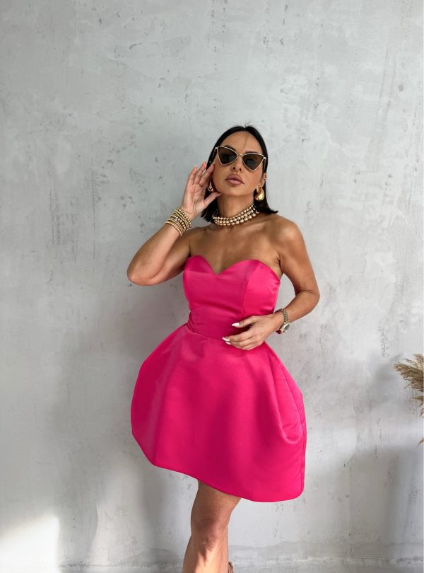 Mala pink elegantna korset haljina sa balon krojem