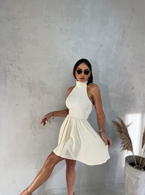 Mini svetlucava toplo bela haljina sa rolka krojem
