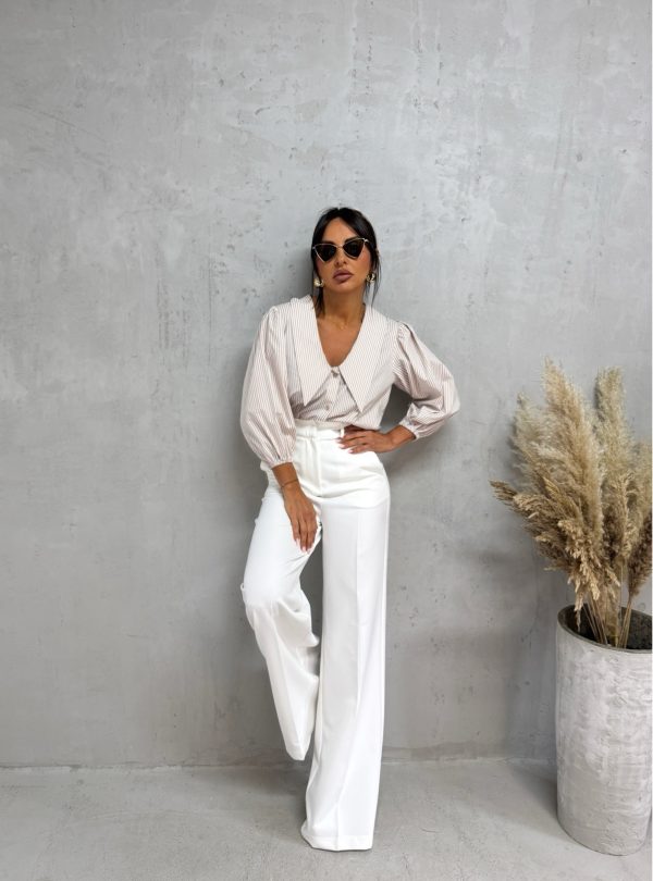 Prugasta braon košulja balon naglašenih rukava sa duboko naglašenom trendi kragnom