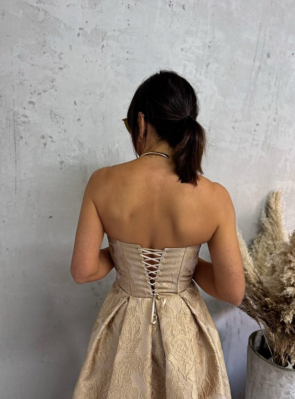 Midi krem zlatna elegantna korset haljina A kroja ispod kolena od čvrstog cvetnog brokata