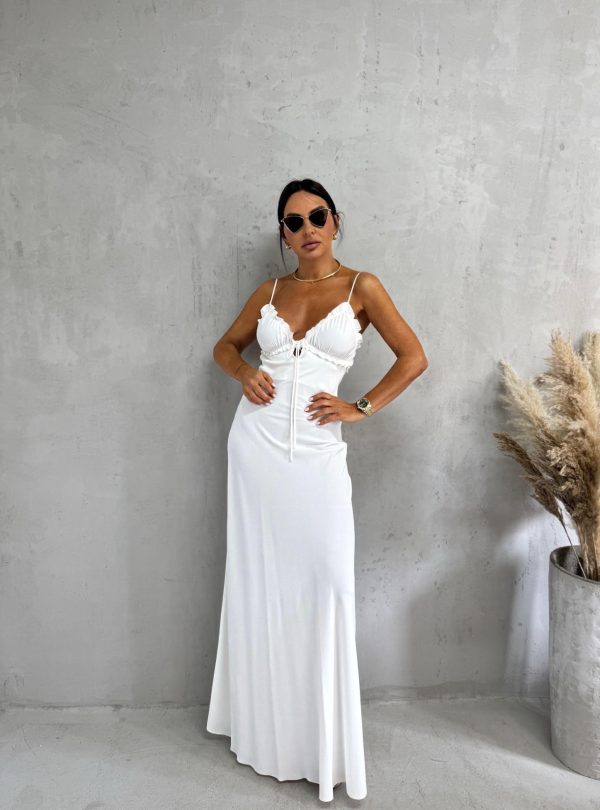 Duga bela slip haljina dekorativnog dekoltea na vezivanje