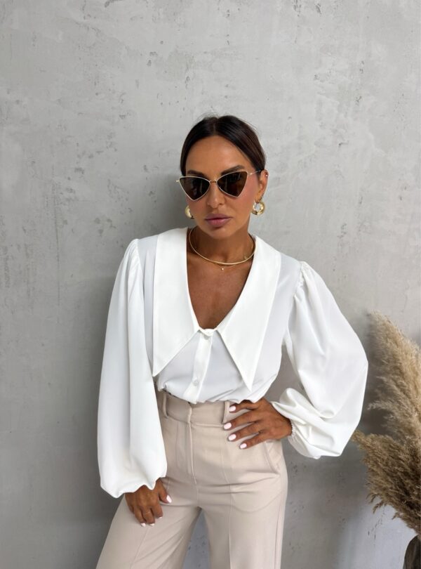 Bela košulja dugih balon rukava naglašene kragne