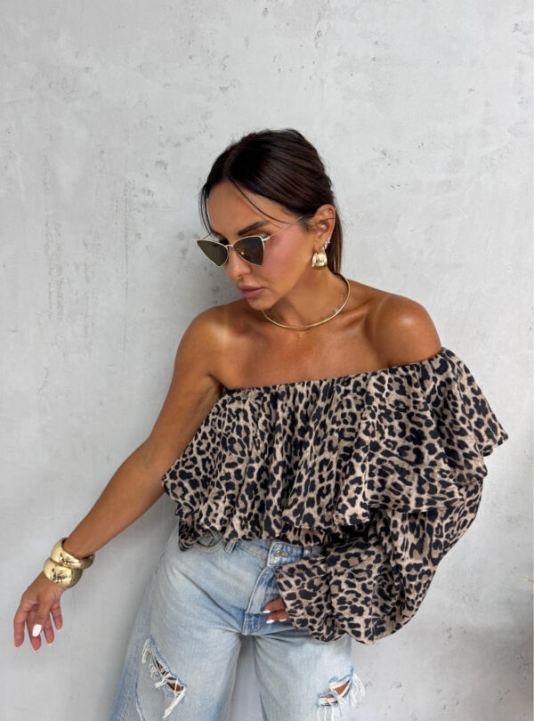 Asimetrična bluza sa jednim rukavom bogata karnerima životinjskog/animal printa