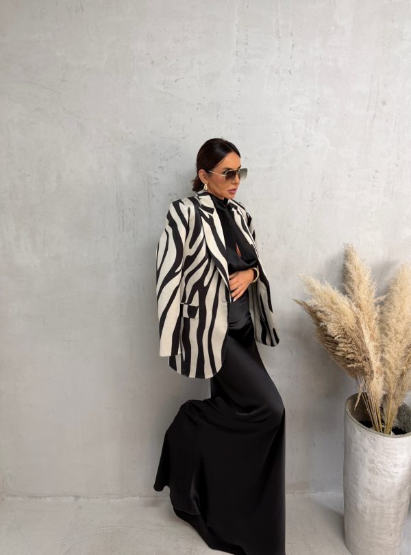 Zebrasti duži crno beli sako