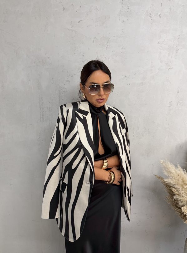 Zebrasti duži crno beli sako