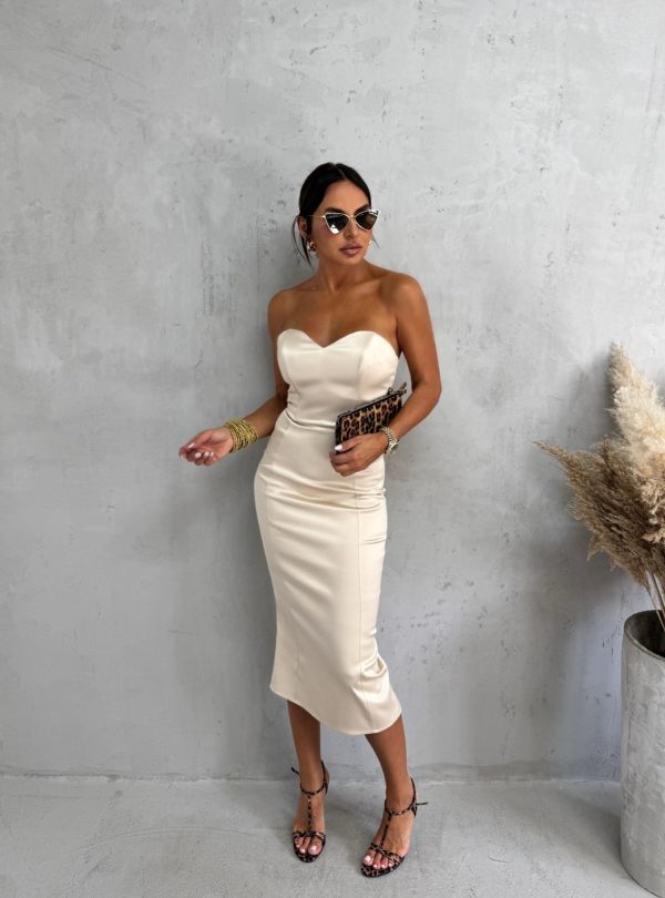 Midi bež satenska korset haljina uskog kroja sa srce dekolteom