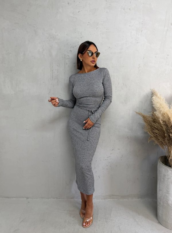 Midi siva haljina na preklop od rebraste trikotaže sa vezivanjem oko struka