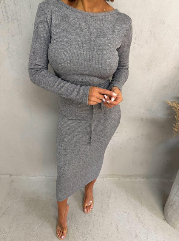 Midi siva haljina na preklop od rebraste trikotaže sa vezivanjem oko struka