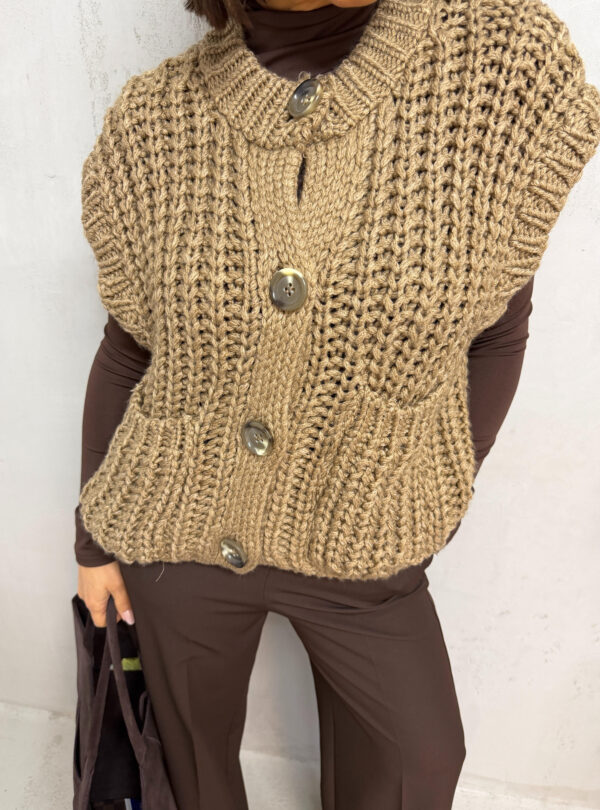 Keira Olive prsluk krupnog tkanja