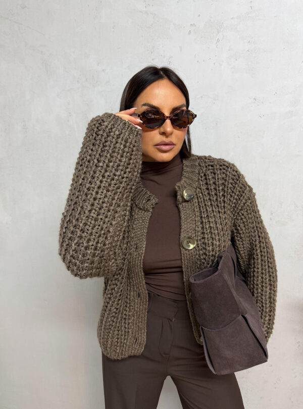 HAILEE MOCHA džemper na kopčanje krupnog tkanja