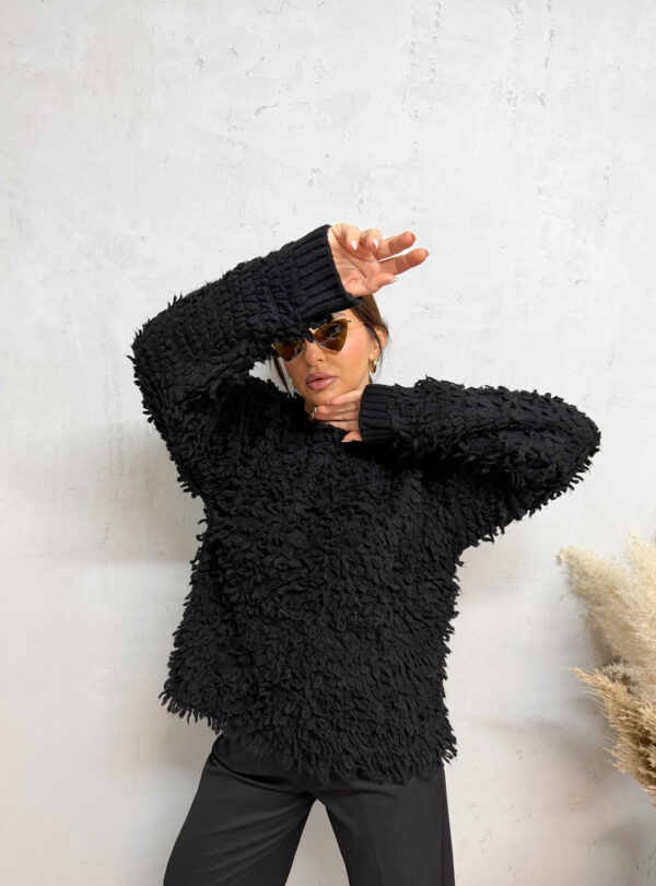 Hope Black čupavi džemper