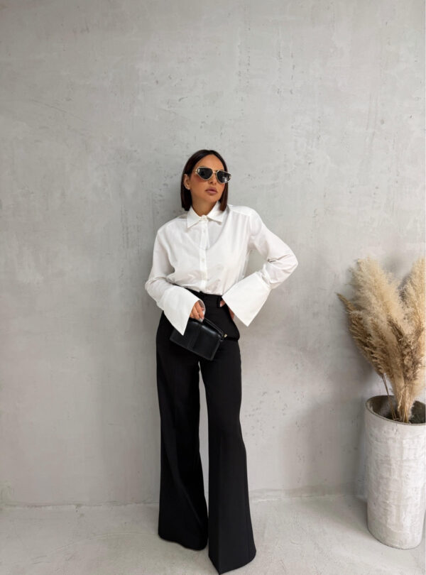 Basic bela košulja klasičnog kroja sa visokim manžetnama