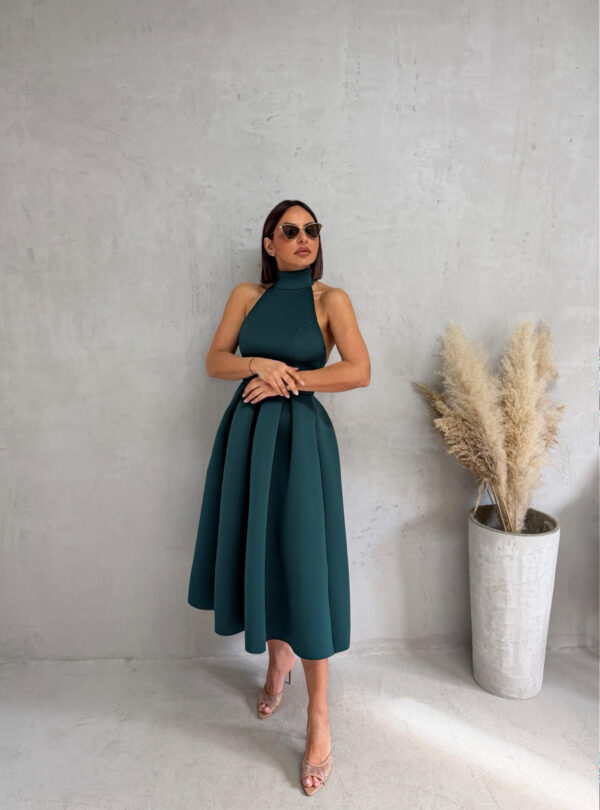 Midi elegantna petrolej zelena haljina A kroja sa halter izrezom i rolkom