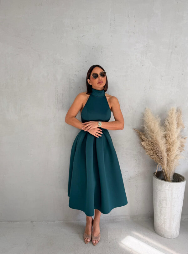 Midi elegantna petrolej zelena haljina A kroja sa halter izrezom i rolkom