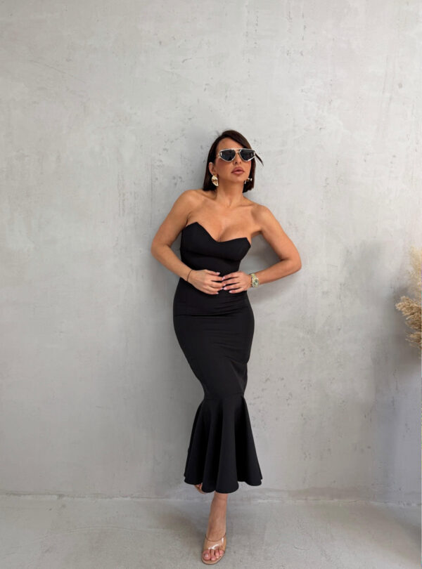 Midi crna korset sirena haljina sa karnerom i srce dekolteom