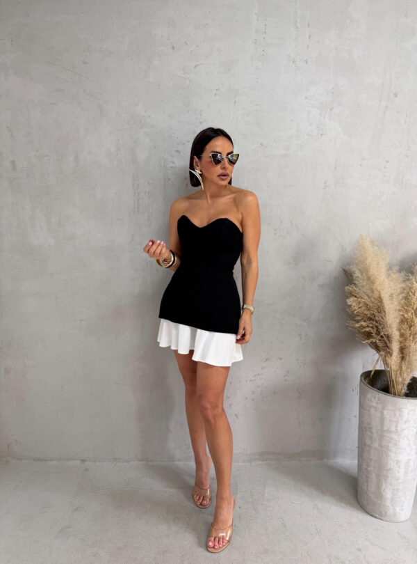 Mini korset crna haljina sa belom podsuknjom