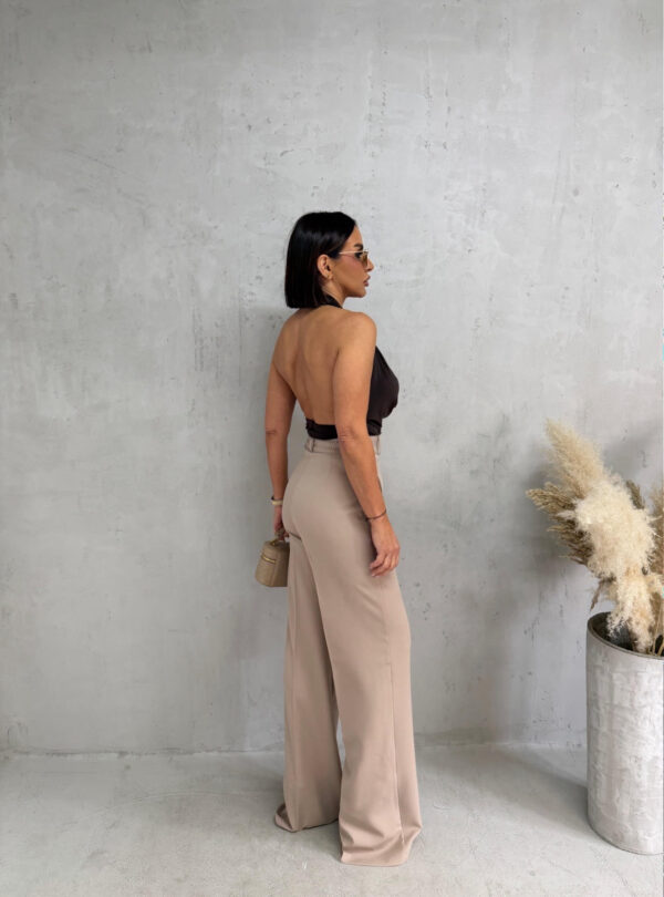 Nude krem zvonaste pantalone visokog struka kosih džepova sa skrivenim rajsferšlusom