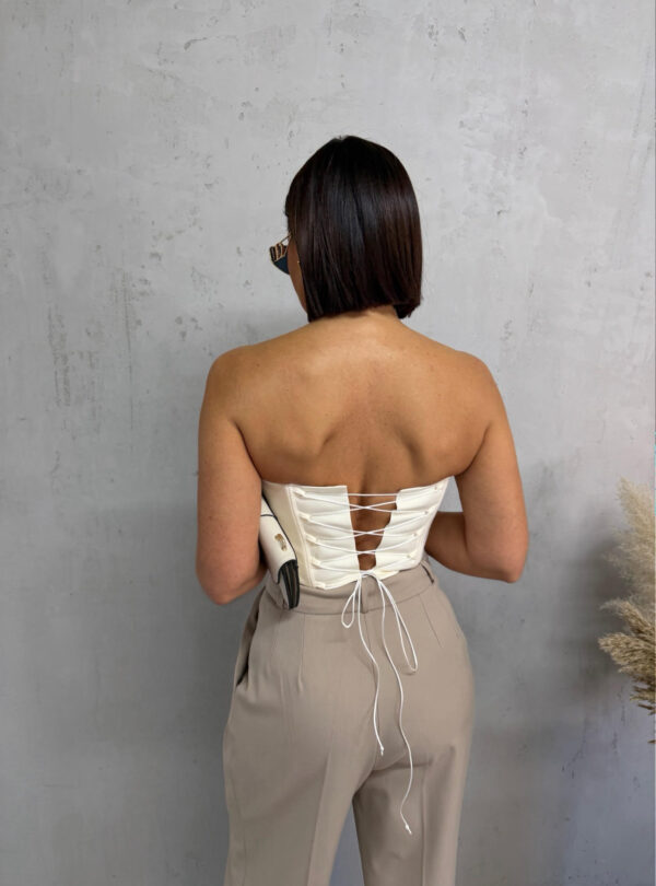 Beli korset top sa tračicama na vezivanje