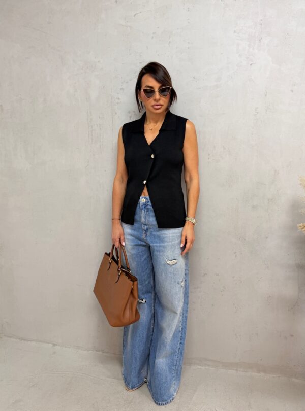 Crni duži prsluk od trikotaže na kopčanje sa kragnom