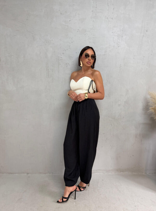 Crne široke ležerne balon pantalone visokog struka na vezivanje