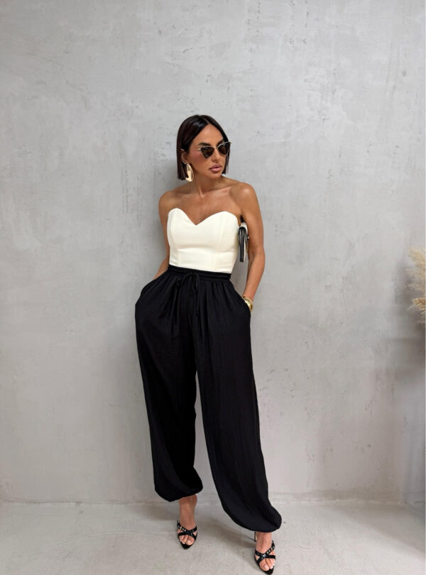 Crne široke ležerne balon pantalone visokog struka na vezivanje