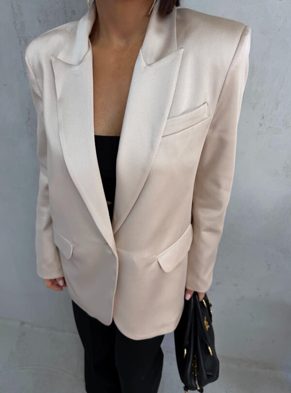 Duži oversize svetlucavi elegantni sako bež šampanj boje