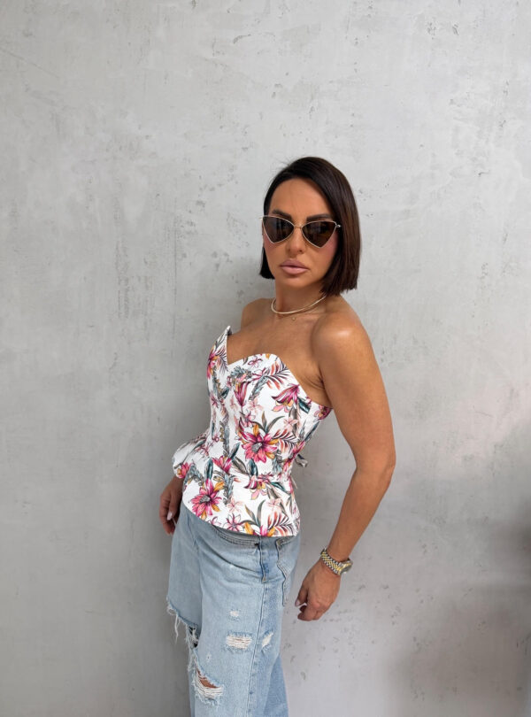 Cvetni peplum korset srce dekoltea